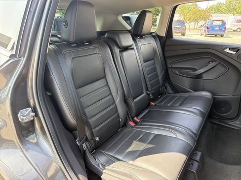 Used 2017 Ford Escape Titanium FWD image 23