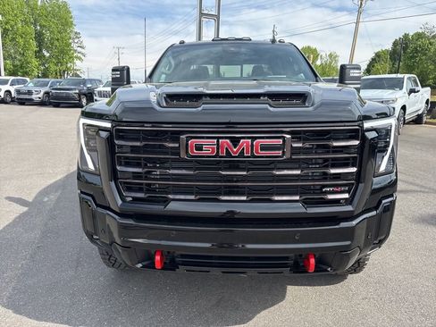 New 2026 GMC Sierra 2500 AT4X AWD/4WD image 8