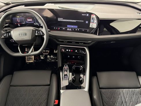 New 2025 Audi SQ5 Premium Plus image 12