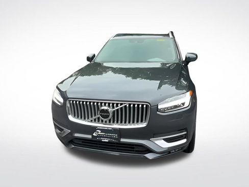 Used 2022 Volvo XC90 T6 Inscription w/ Climate Package AWD/4WD image 3