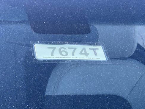 Used 2021 Chevrolet Bolt LT image 33