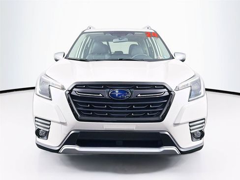 Used 2024 Subaru Forester Touring AWD/4WD image 6