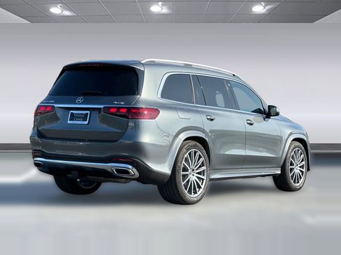 New 2025 Mercedes-Benz GLS 450 4MATIC image 8