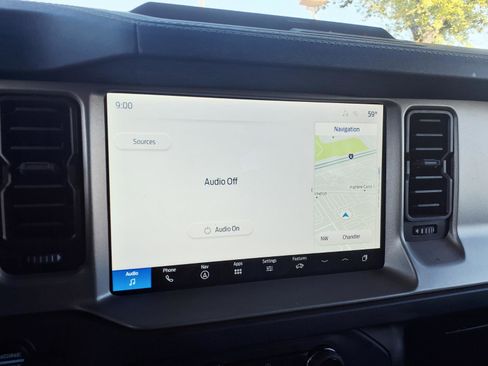 Used 2025 Ford Bronco Outer Banks image 22