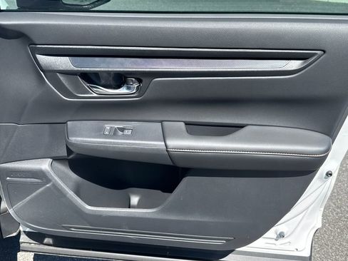 Used 2025 Honda CR-V Sport-L image 14