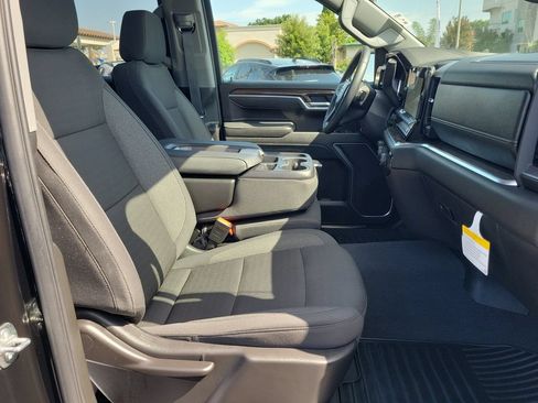 Used 2026 Chevrolet Silverado 1500 LT RWD image 19