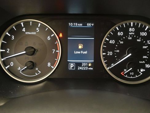 Used 2025 Nissan Sentra S FWD image 19