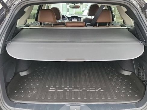 Used 2021 Subaru Outback Touring image 29