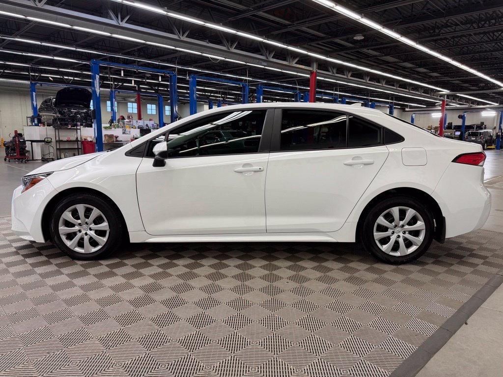 Used 2026 Toyota Corolla LE FWD image 4