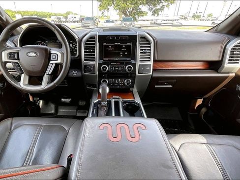 Used 2015 Ford F150 King Ranch w/ Equipment Group 601A Luxury RWD image 7