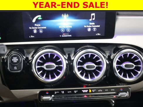 Used 2021 Mercedes-Benz A 220 4MATIC image 21