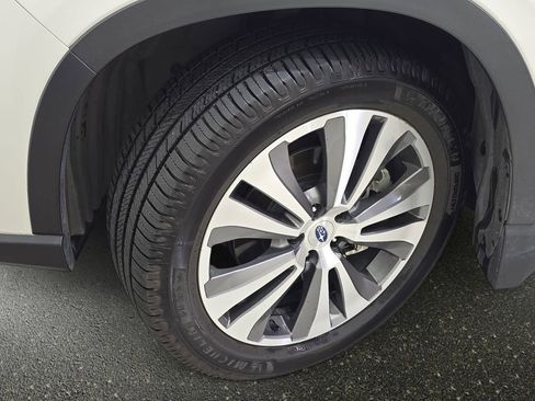 Used 2021 Subaru Ascent Limited w/ Technology Package AWD/4WD image 35