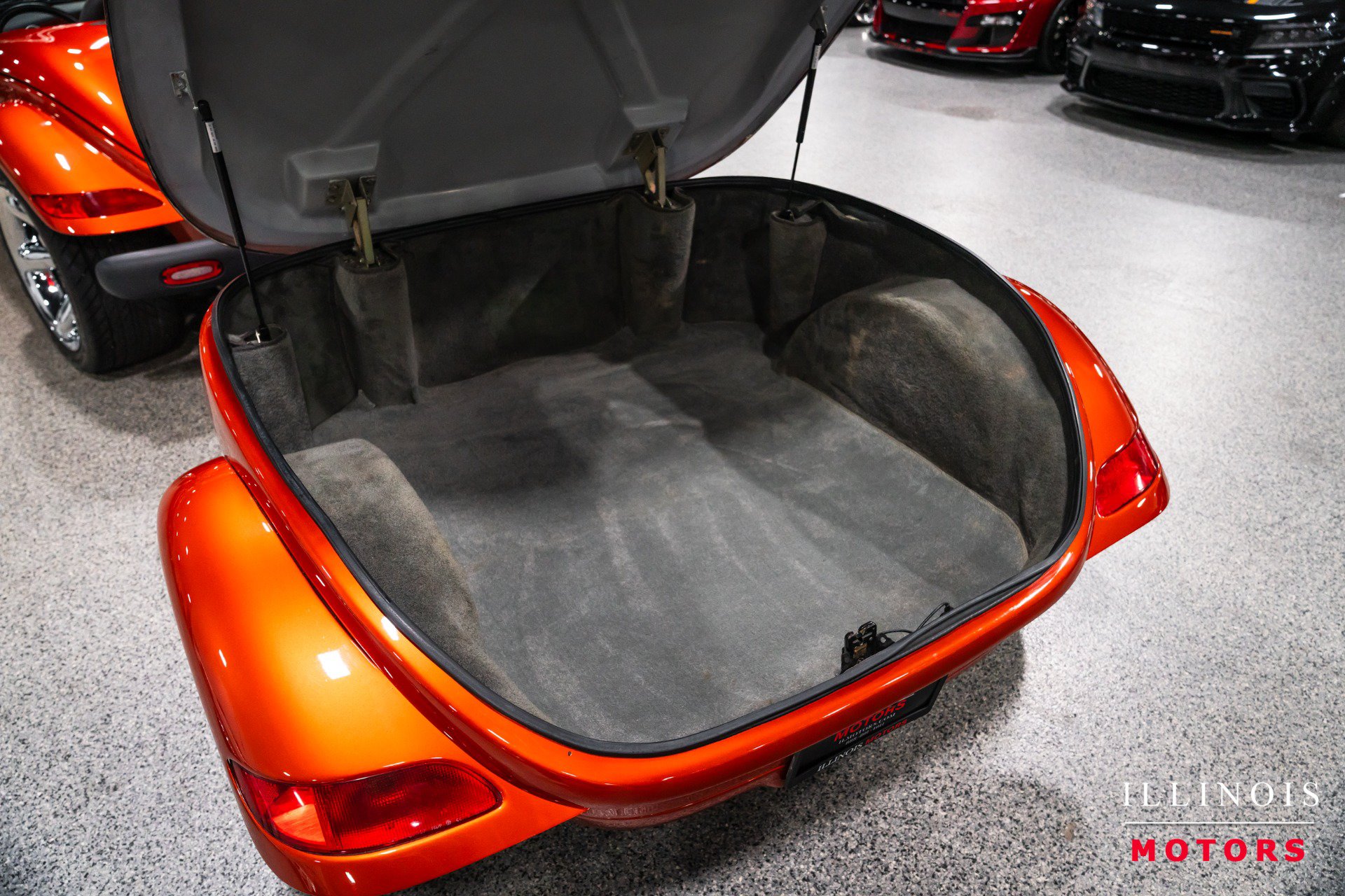 Used 2001 Chrysler Prowler RWD image 15