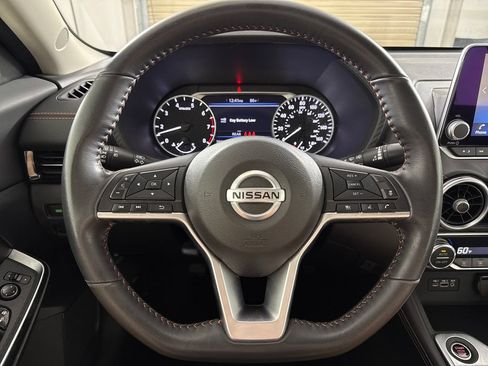 Used 2022 Nissan Sentra SR w/ Electronics Package FWD image 14