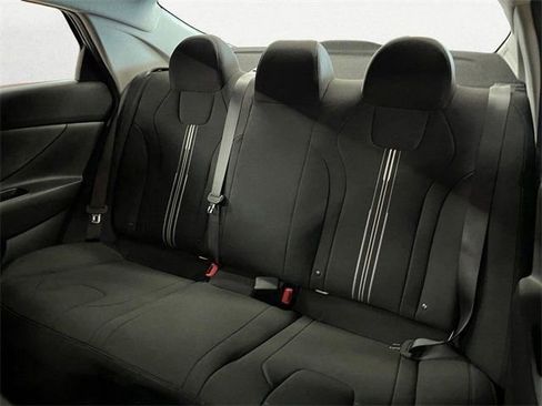 Certified 2025 Hyundai Elantra Blue image 23