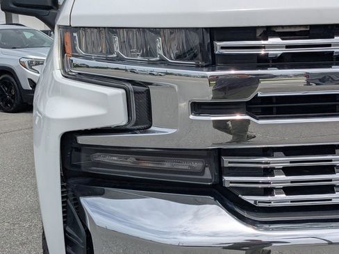Used 2020 Chevrolet Silverado 1500 LT AWD/4WD image 10
