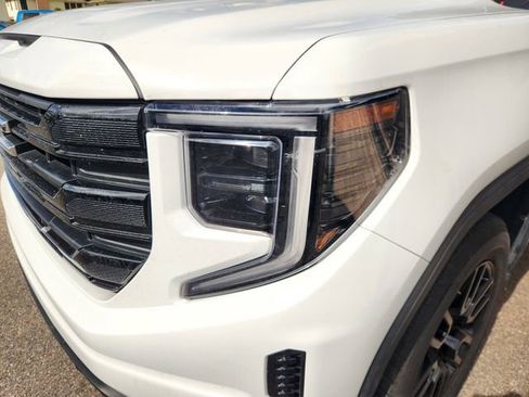 Used 2023 GMC Sierra 1500 Elevation RWD image 5
