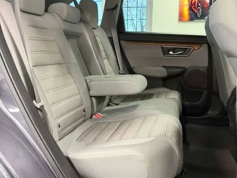 Used 2017 Honda CR-V EX image 10