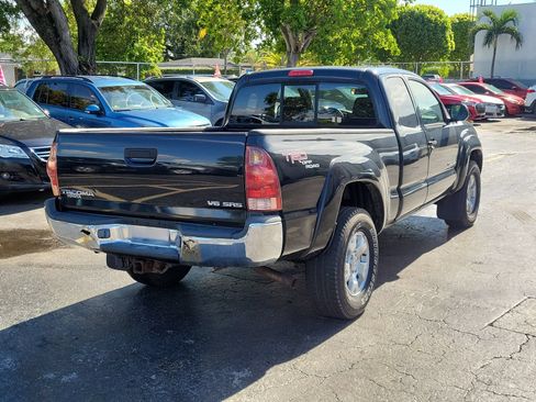 Used 2005 Toyota Tacoma 4x4 Access Cab image 4