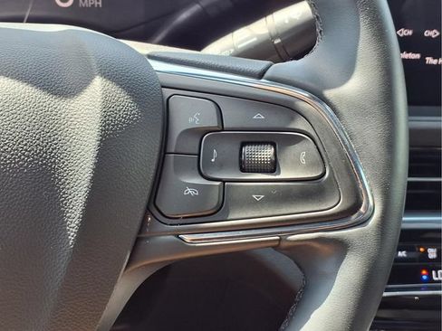 Used 2025 Buick Envista Avenir FWD image 13