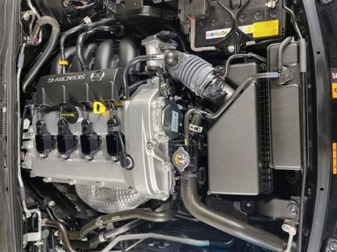Used 2024 MAZDA MX-5 Miata Sport RWD image 32