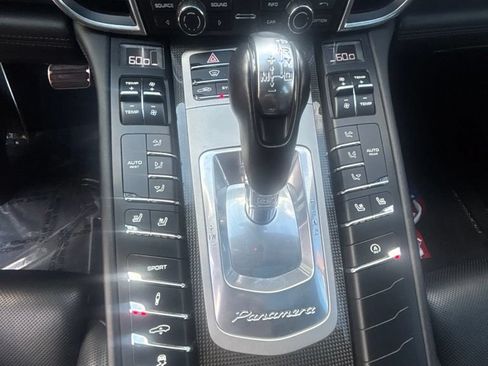 Used 2015 Porsche Panamera AWD/4WD image 46