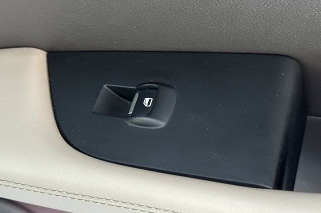Used 2021 Lincoln Nautilus Reserve FWD image 22