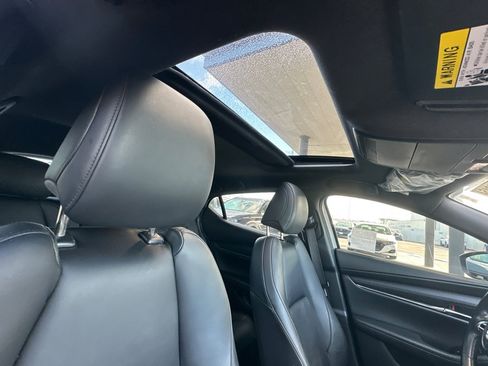 Used 2023 MAZDA MAZDA3 AWD 2.5 Turbo Hatchback image 16