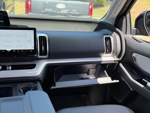 New 2027 Ford Expedition Max Active AWD/4WD image 28