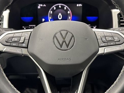 Used 2022 Volkswagen Atlas SE w/ Black Wheel Package image 16