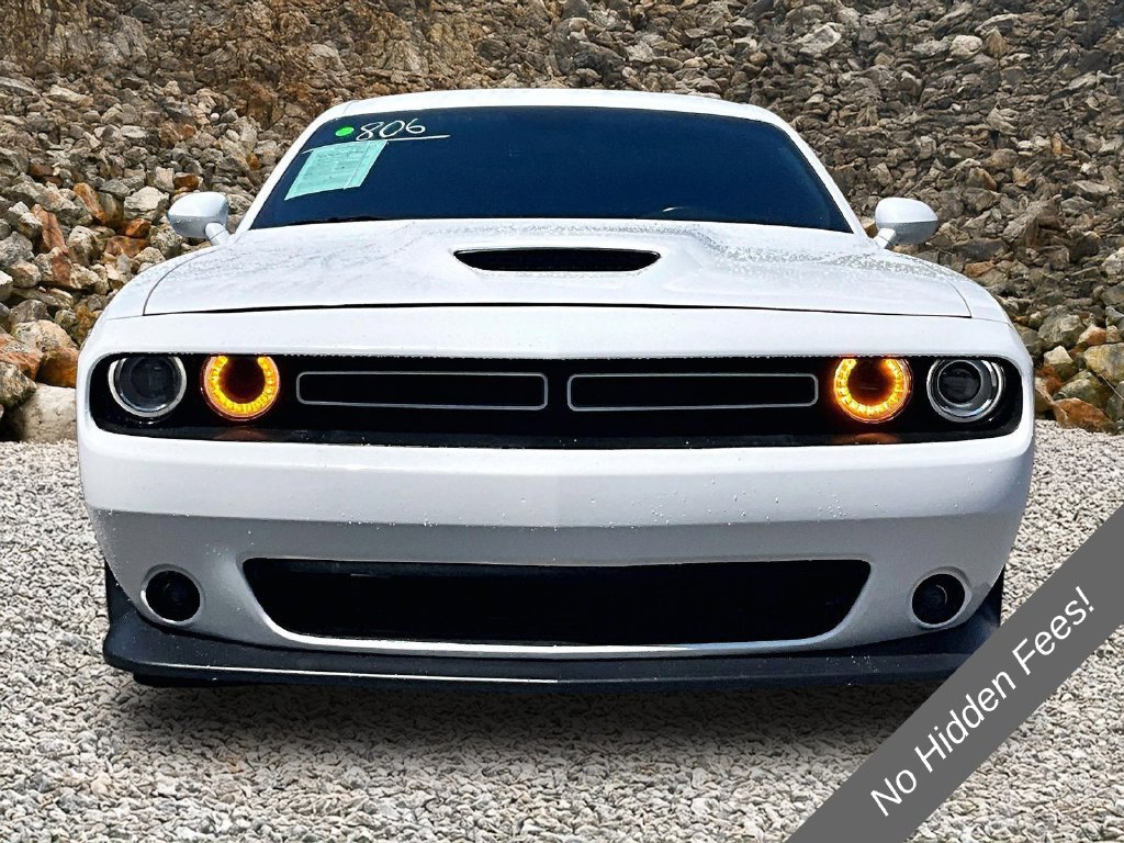 Used 2022 Dodge Challenger GT RWD image 3
