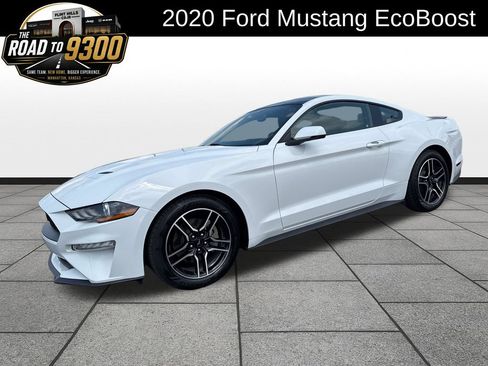 Used 2020 Ford Mustang Coupe w/ Equipment Group 101A RWD image 1