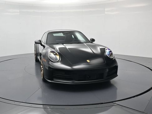 Used 2026 Porsche 911 Carrera RWD image 42