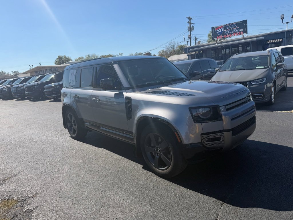 Used 2021 Land Rover Defender 110 X-Dynamic HSE AWD/4WD image 2
