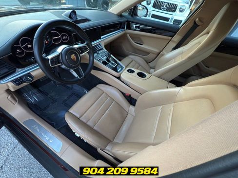 Used 2020 Porsche Panamera 4 AWD/4WD image 27
