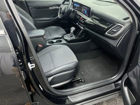 Certified 2024 Kia Seltos S image 31