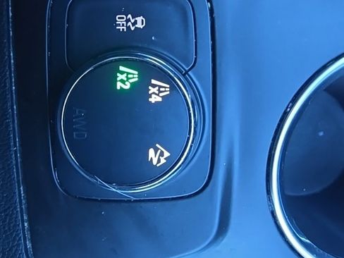 Used 2020 Chevrolet Traverse LS w/ LPO, Floor Liner Package image 9