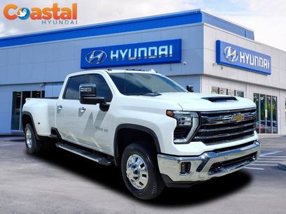 Used 2024 Chevrolet Silverado 3500 LTZ w/ LTZ Convenience Package