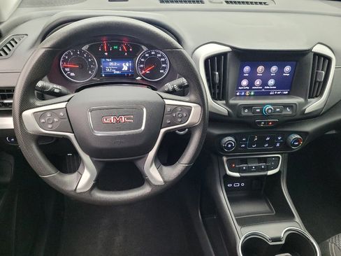 Used 2024 GMC Terrain SLE image 22