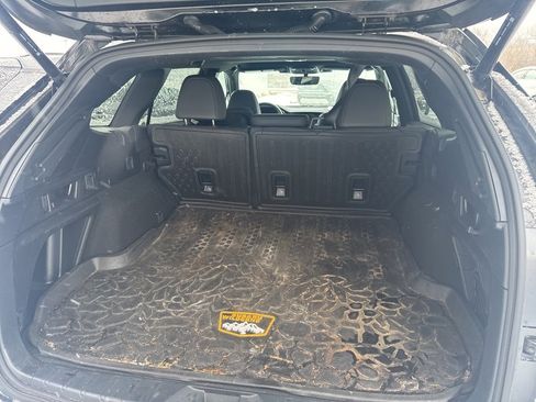 Used 2023 Subaru Outback Wilderness image 8