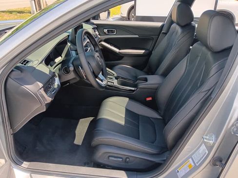 Used 2024 Acura Integra A-Spec FWD image 10