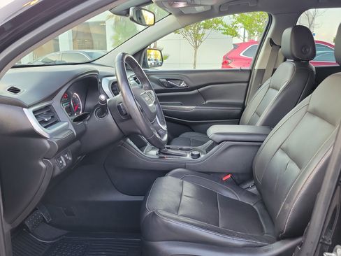 Used 2018 GMC Acadia SLT image 23