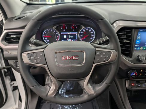 Used 2023 GMC Acadia AT4 AWD/4WD image 25