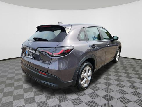 Used 2024 Honda HR-V LX image 4