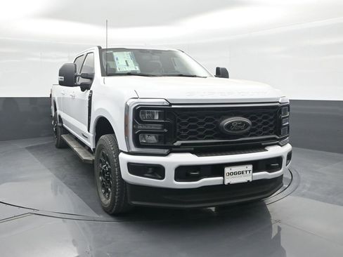 New 2026 Ford F250 XLT w/ XLT Premium Package image 8