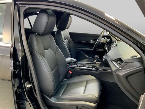 Used 2024 Cadillac CT4 Luxury w/ Sun And Sound Package RWD image 8