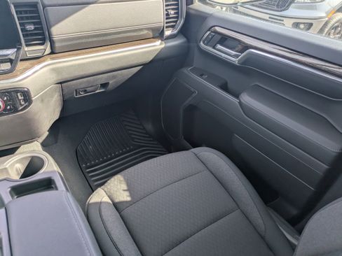 Used 2024 GMC Sierra 1500 Elevation AWD/4WD image 21