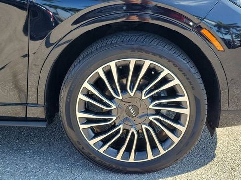 Used 2020 Lincoln Corsair Reserve w/ Equipment Group 201A image 10