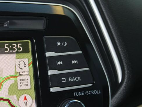 Used 2023 Nissan Maxima SV w/ Floor Mat Group image 32