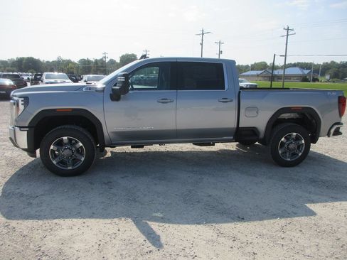 New 2026 GMC Sierra 2500 SLE w/ SLE Value Package; AWD/4WD image 10